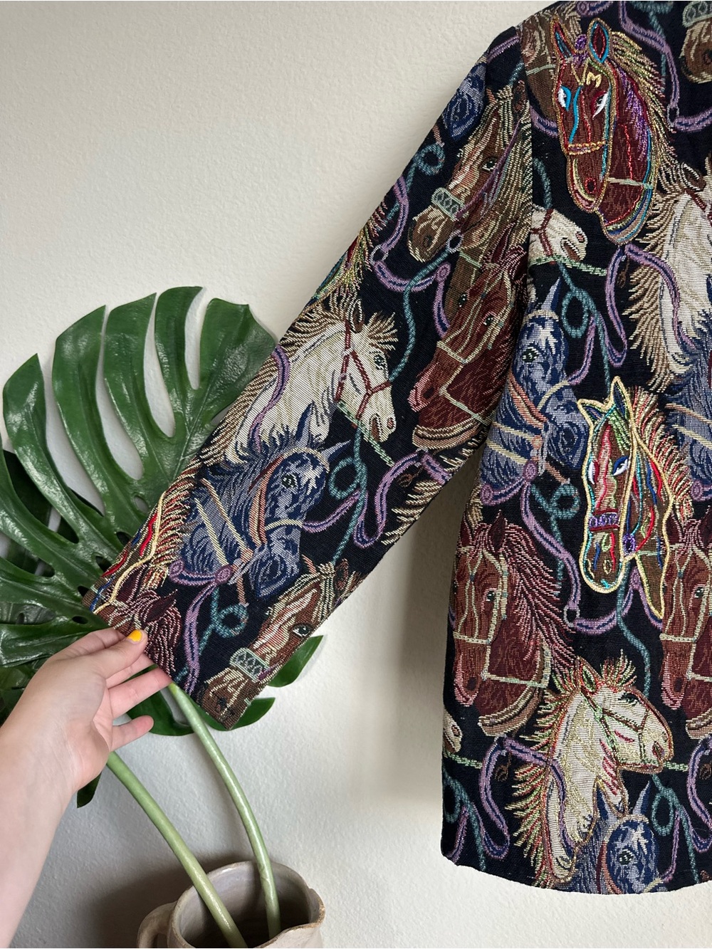 Vintage Daniel K Horse Tapestry Jacket - Picture 3 of 16